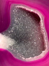 Load image into Gallery viewer, Large 13.6 Cm Pink Agate Druze Geode Cave