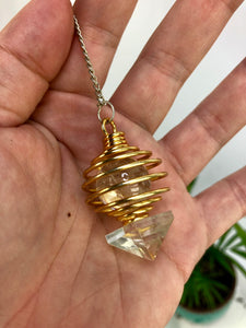 Spiral Cage Pendulum with Chakra Chain (golden)